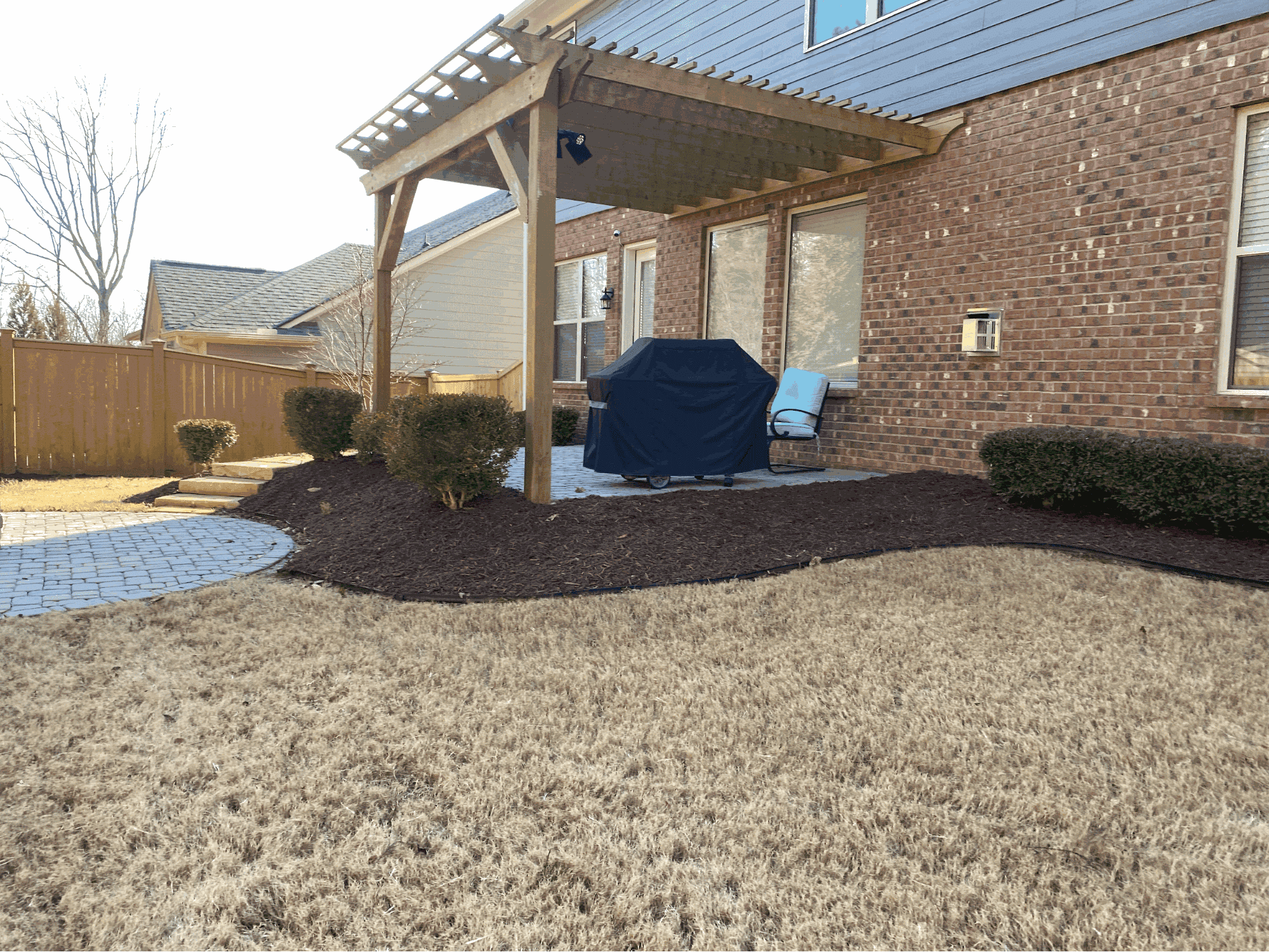 Lawn Hoppers - Professional Lawn Care